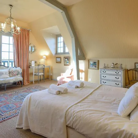 Superbe Batisse A Colombage Feriehus Reux