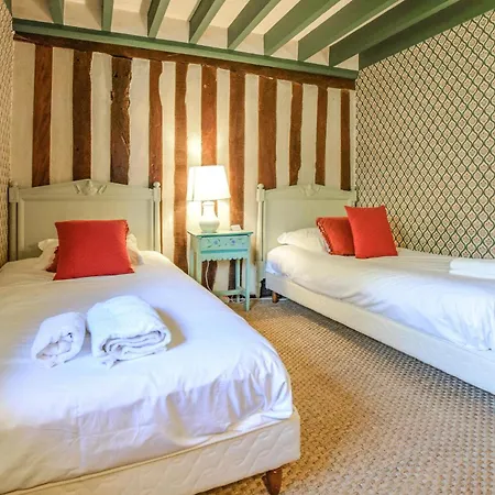 Casa vacanze Superbe Batisse A Colombage Reux