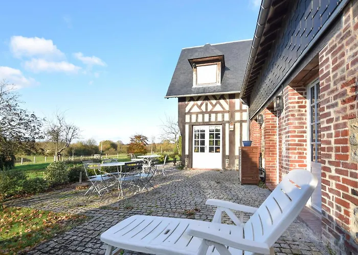 Holiday home Superbe Batisse A Colombage Reux