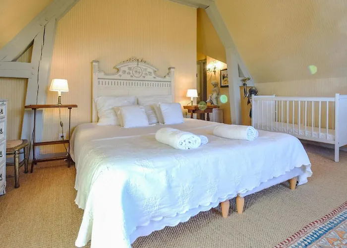 Superbe Batisse A Colombage *