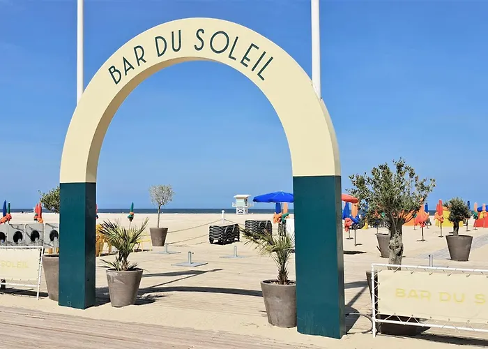 Superbe Batisse A Colombage